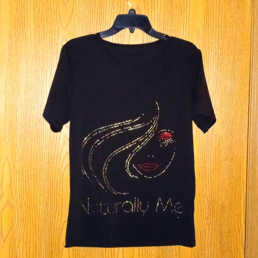 BLaCK "NATURALLY ME" Gold/ReD bedazzled girl hair&face short sleeve shirt SZ:S/M